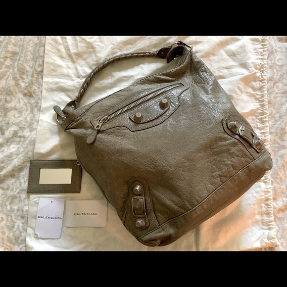 Balenciaga Handbags - Authentic Balenciaga day bag